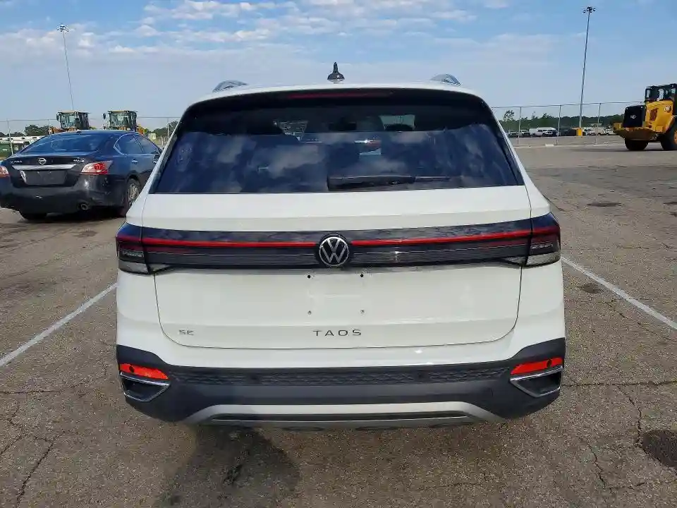 3VVEC7B24SM065102 2025 VOLKSWAGEN TAOS SE-5
