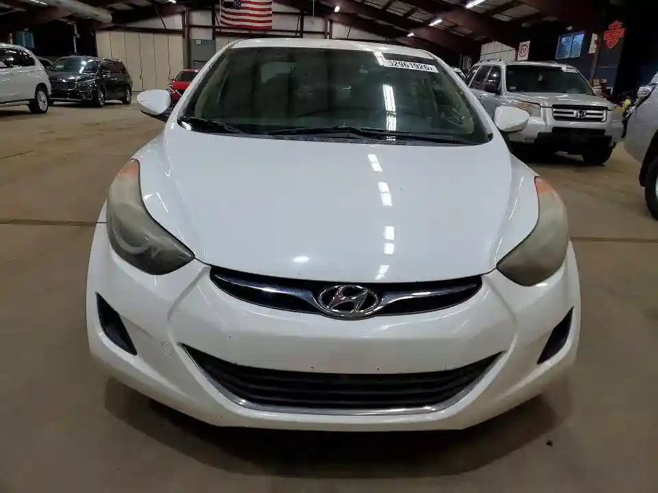 5NPDH4AE6DH363133 2013 HYUNDAI ELANTRA-4