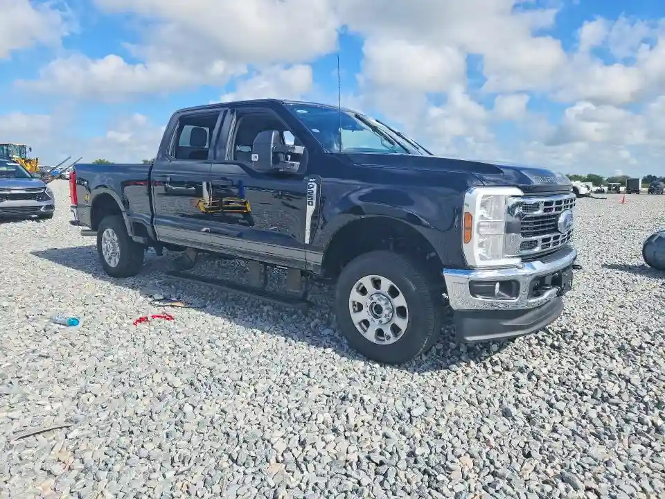 1FT7W2BA8RED67274 2024 FORD F250-3