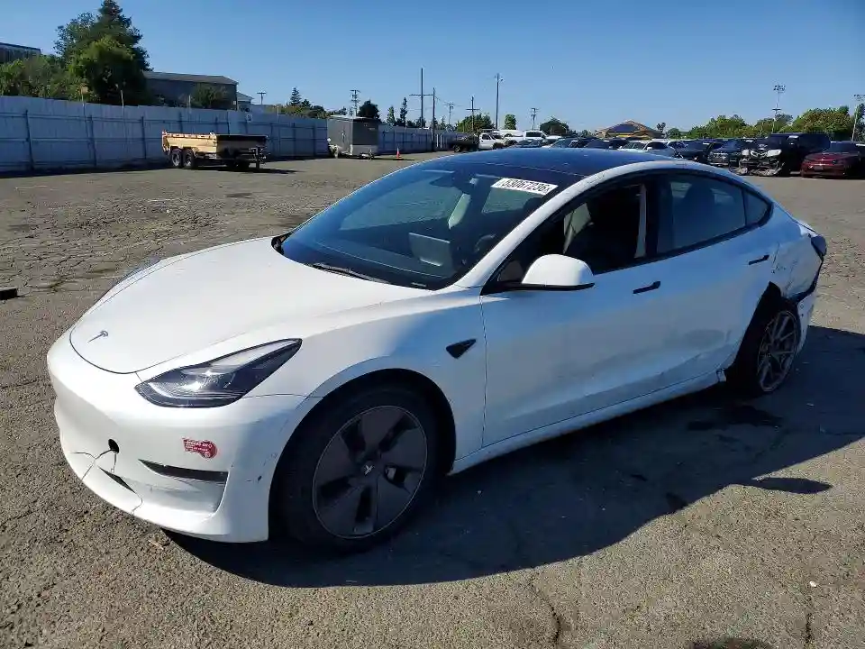 5YJ3E1EB3NF344655 2022 TESLA MODEL 3-0