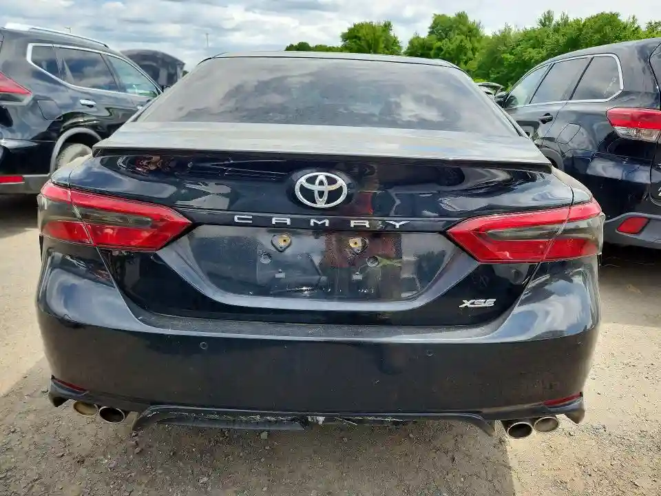 4T1B61HK1JU095516 2018 TOYOTA CAMRY-5