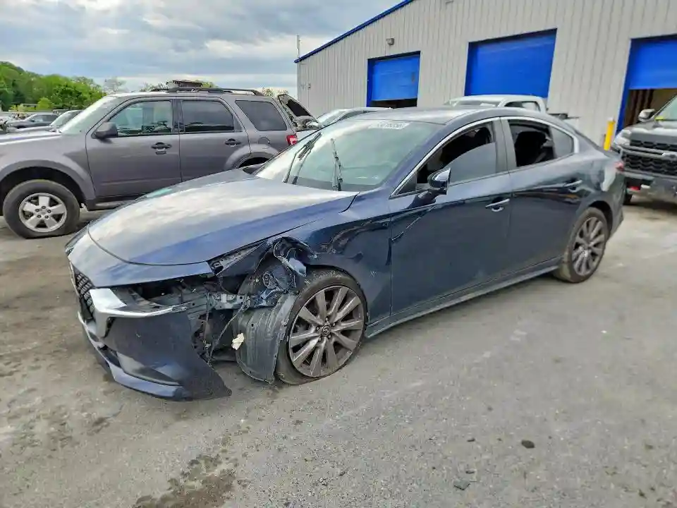 JM1BPABL4M1333917 2021 MAZDA 3-0