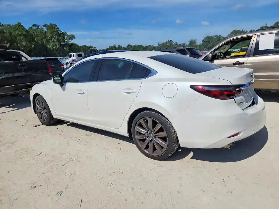 JM1GL1VM1L1524702 2020 MAZDA 6-1