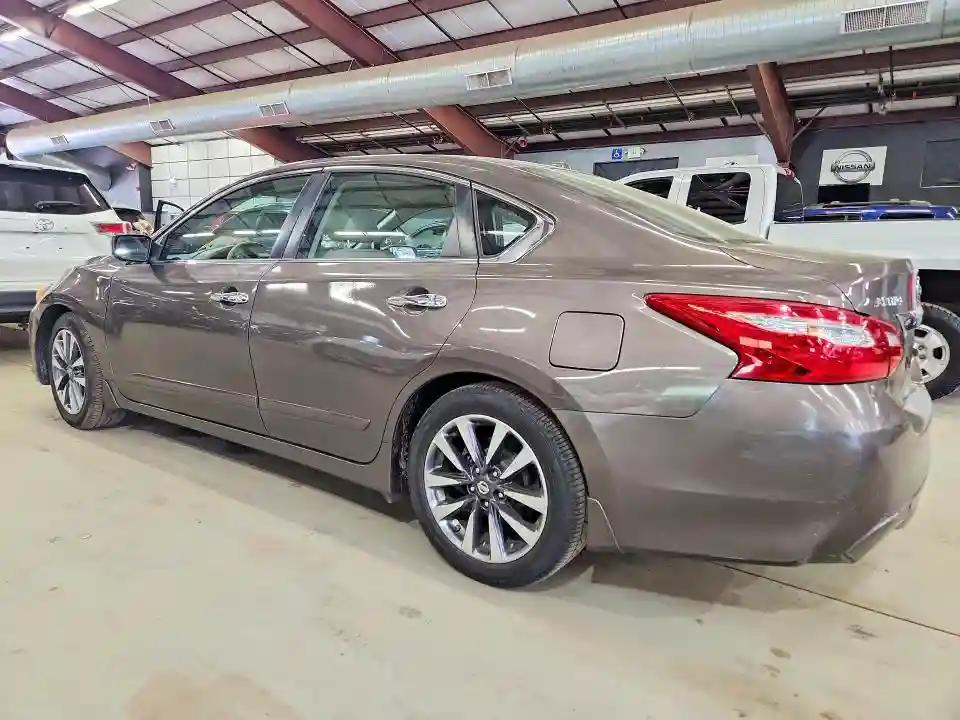 1N4AL3AP2GC128523 2016 NISSAN ALTIMA-1