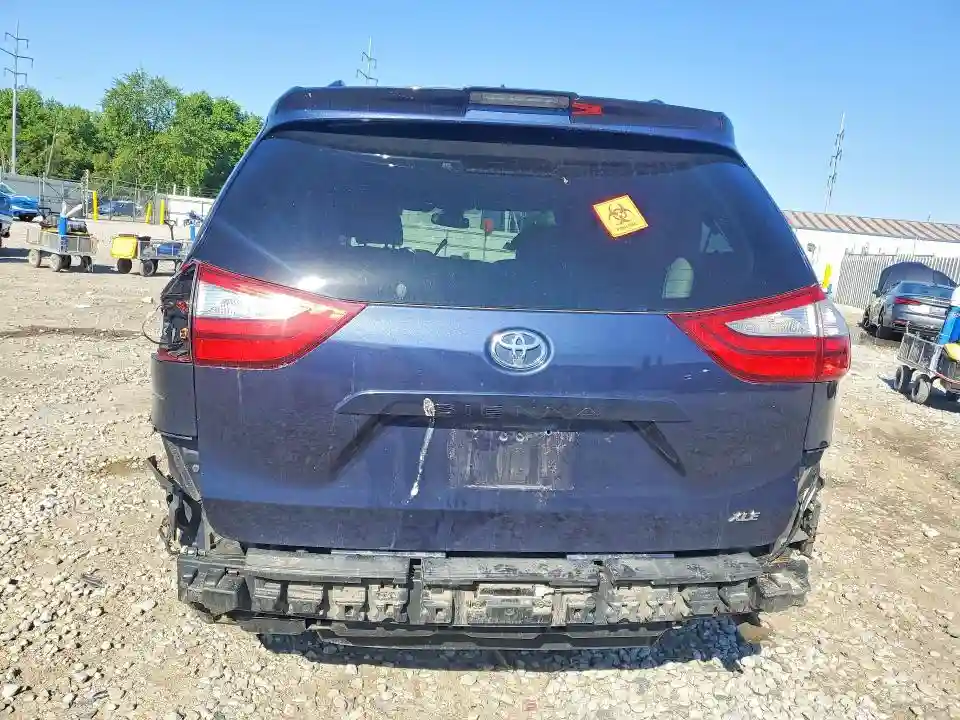 5TDYZ3DC0JS914357 2018 TOYOTA SIENNA-5