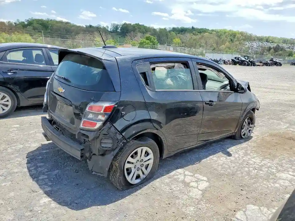1G1JG6SB1L4134765 2020 CHEVROLET SONIC-2