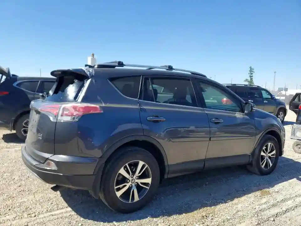 JTMRFREV2HJ164841 2017 TOYOTA RAV4-2