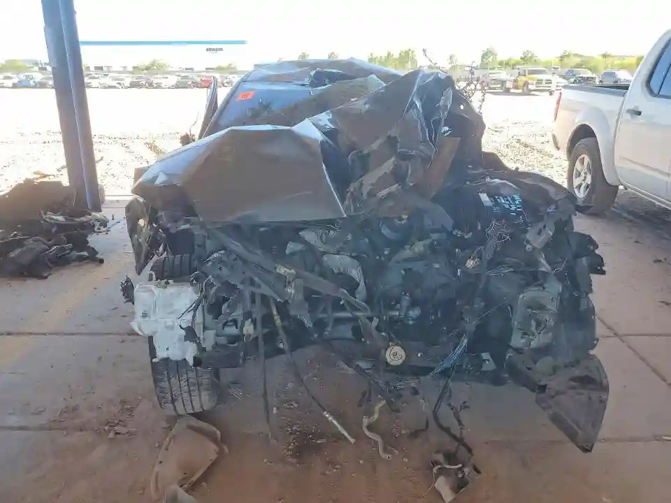 JM1GL1UM7J1332649 2018 MAZDA 6-4
