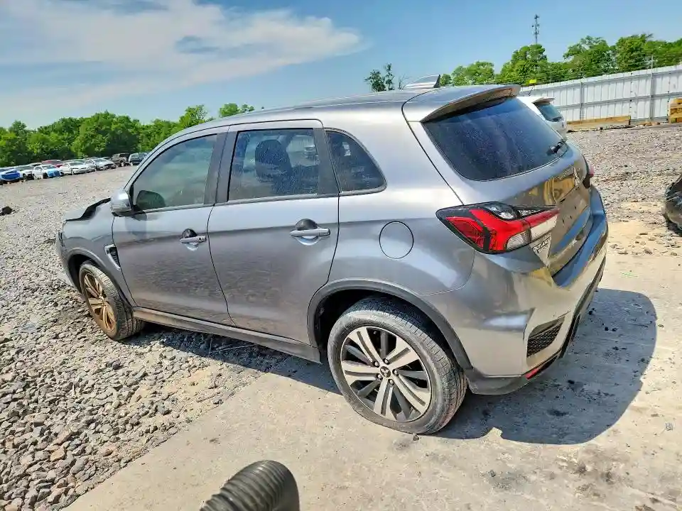 JA4APVAU5MU018713 2021 MITSUBISHI OUTLANDER-1