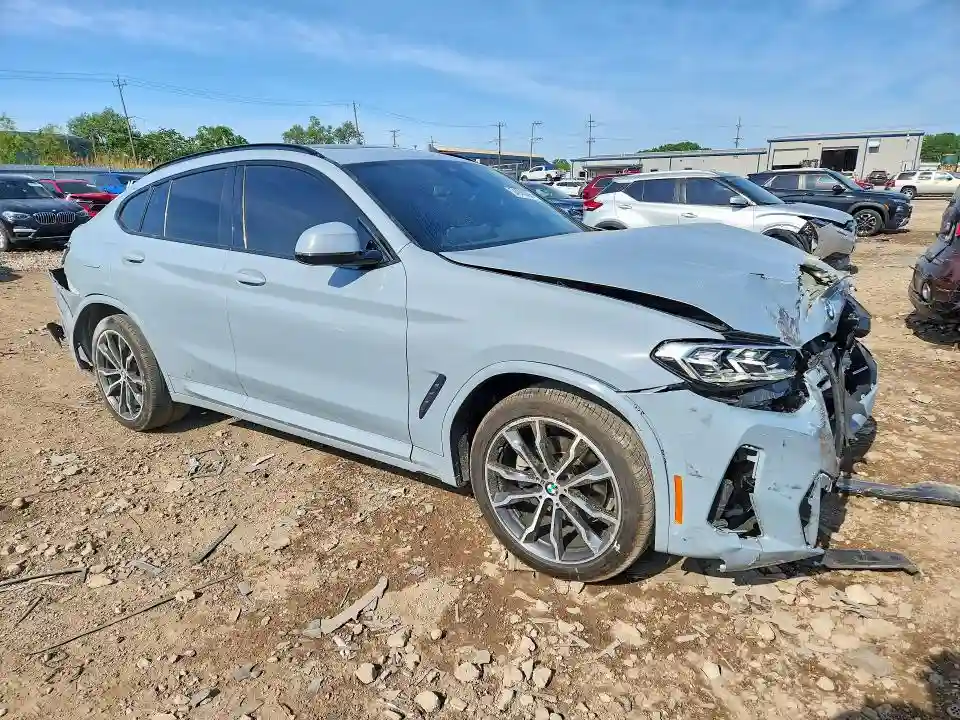 5UX33DT06N9M06616 2022 BMW X4-3