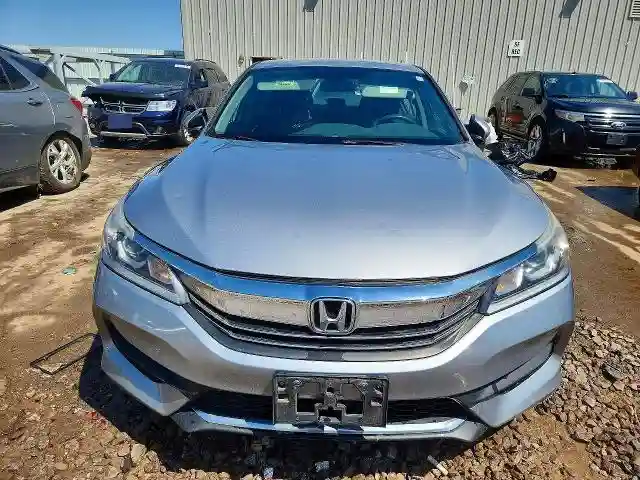 1HGCR2F30HA276475 2017 HONDA ACCORD-4