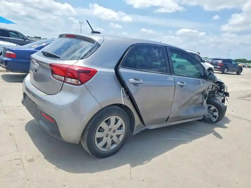 3KPA25AD3PE628438 2023 KIA RIO-2