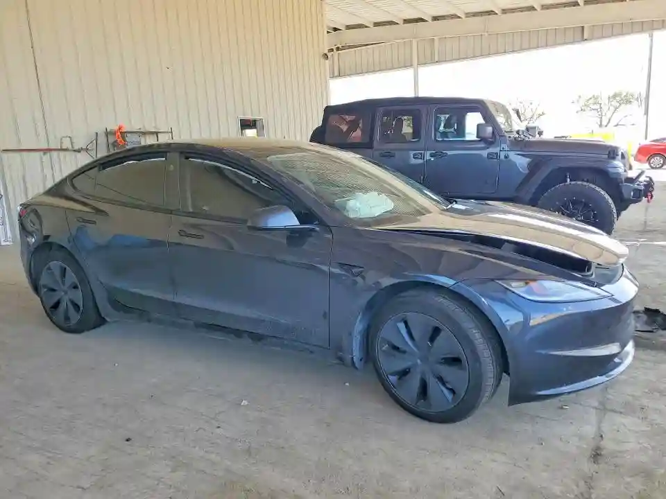 5YJ3E1EA7SF027996 2025 TESLA MODEL 3-3
