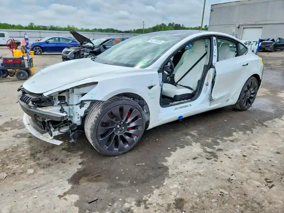 5YJ3E1ECXMF044635 2021 TESLA MODEL 3-0