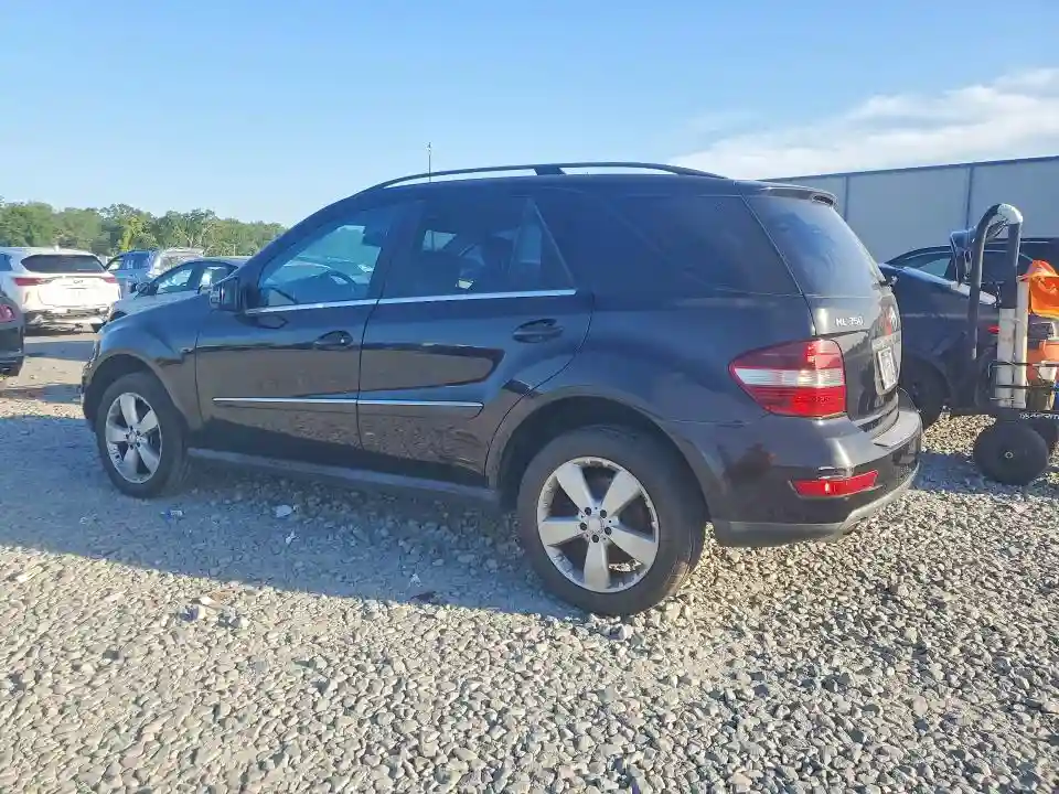 4JGBB5GB5BA668960 2011 MERCEDES-BENZ M-CLASS-1
