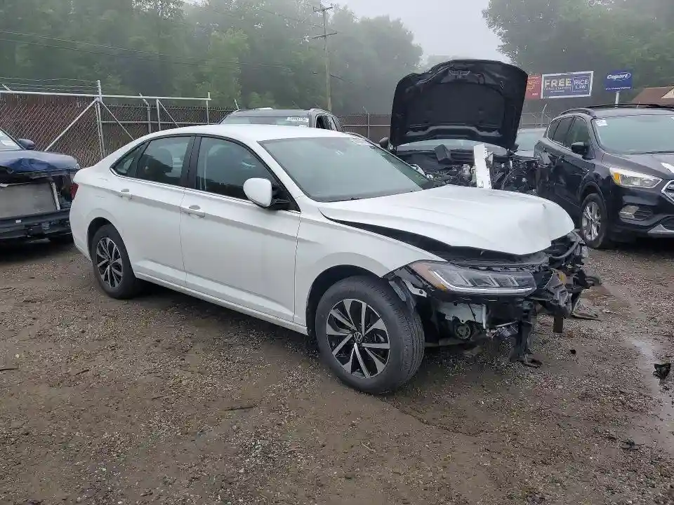 3VW5X7BU0SM070900 2025 VOLKSWAGEN JETTA-3