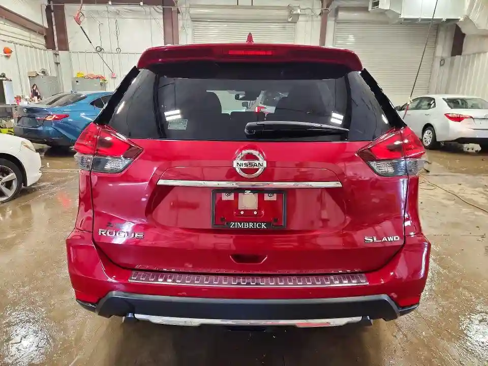 JN8AT2MV2HW266260 2017 NISSAN ROGUE-5