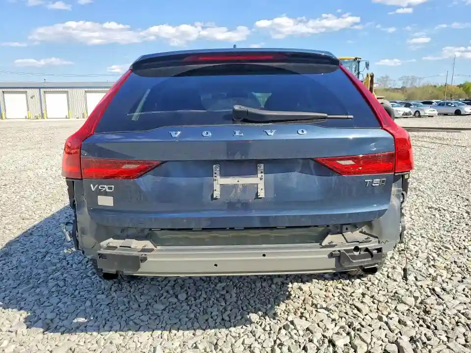YV4102NK7J1028168 2018 VOLVO V90-5