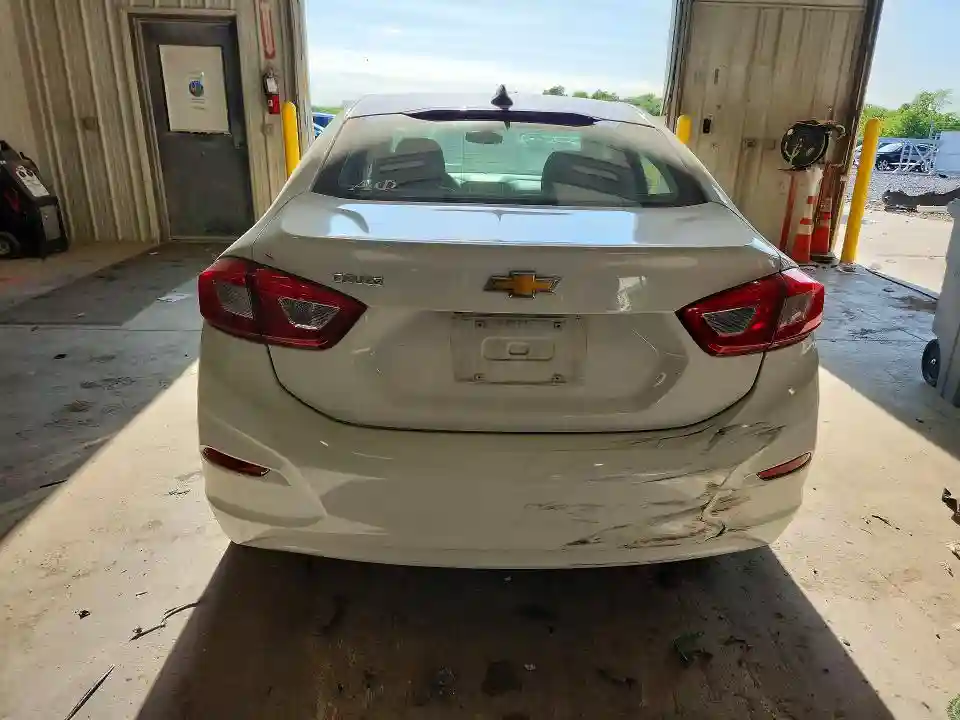 1G1BC5SM6K7153076 2019 CHEVROLET CRUZE-5