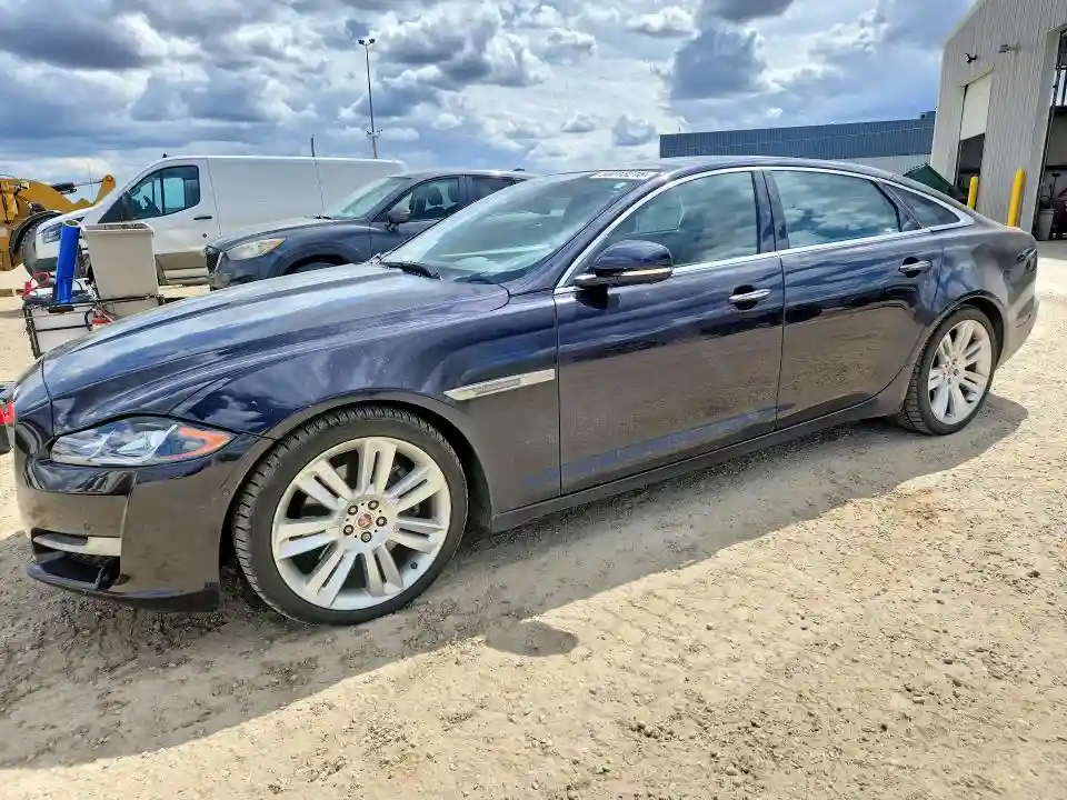SAJXJ2GD1G8V92506 2016 JAGUAR XJ-0
