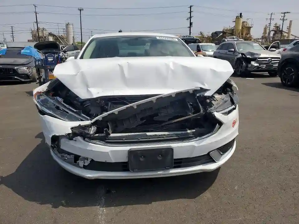 3FA6P0PU0JR257164 2018 FORD FUSION-4