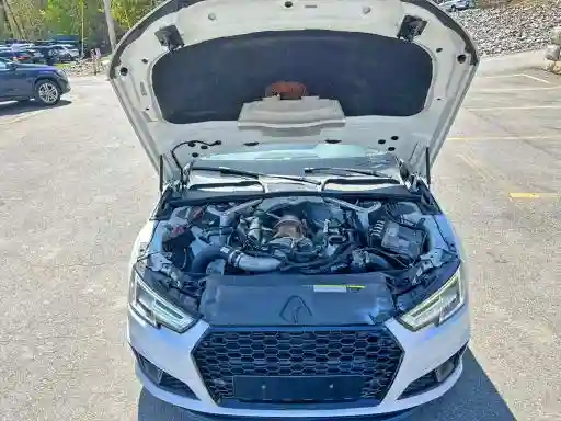 WAUB4AF45KA008697 2019 AUDI S4/RS4-5