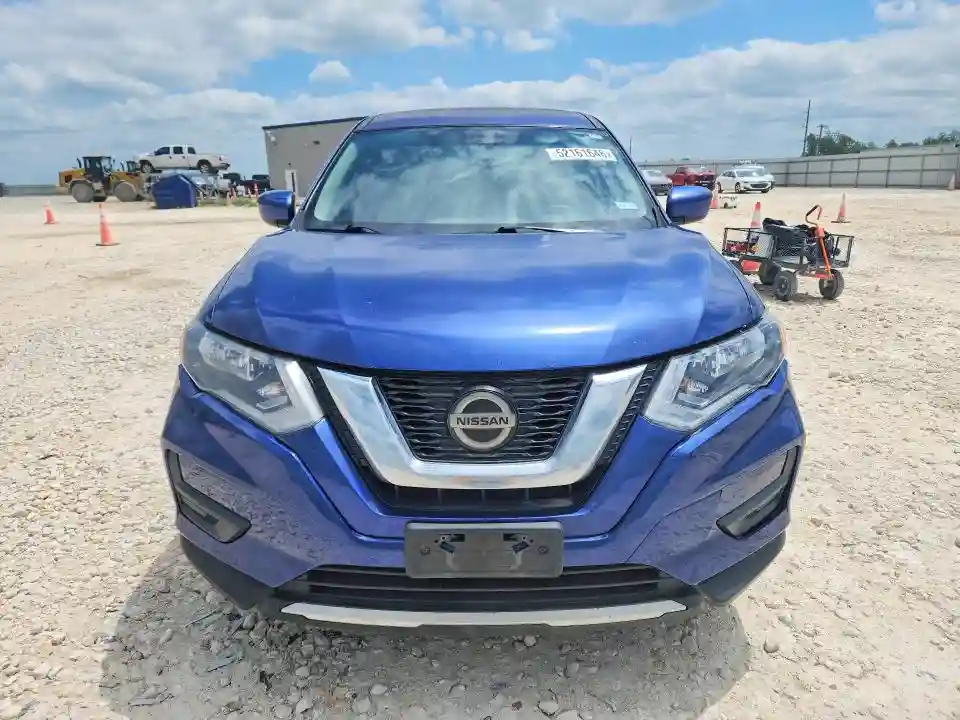 KNMAT2MT6JP598373 2018 NISSAN ROGUE-4