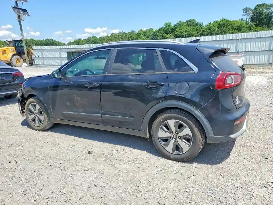 KNDCB3LC8H5080886 2017 KIA NIRO-1