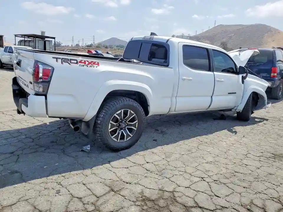 3TMDZ5BN6PM158864 2023 TOYOTA TACOMA TRD-2