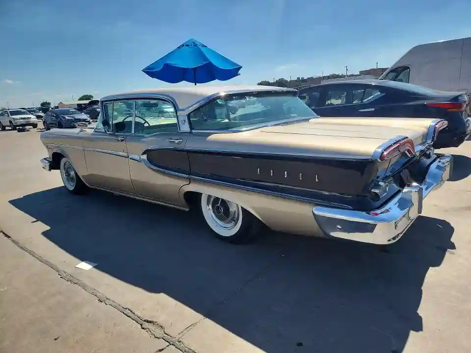 X8SX704466 1958 FORD SADAN-1