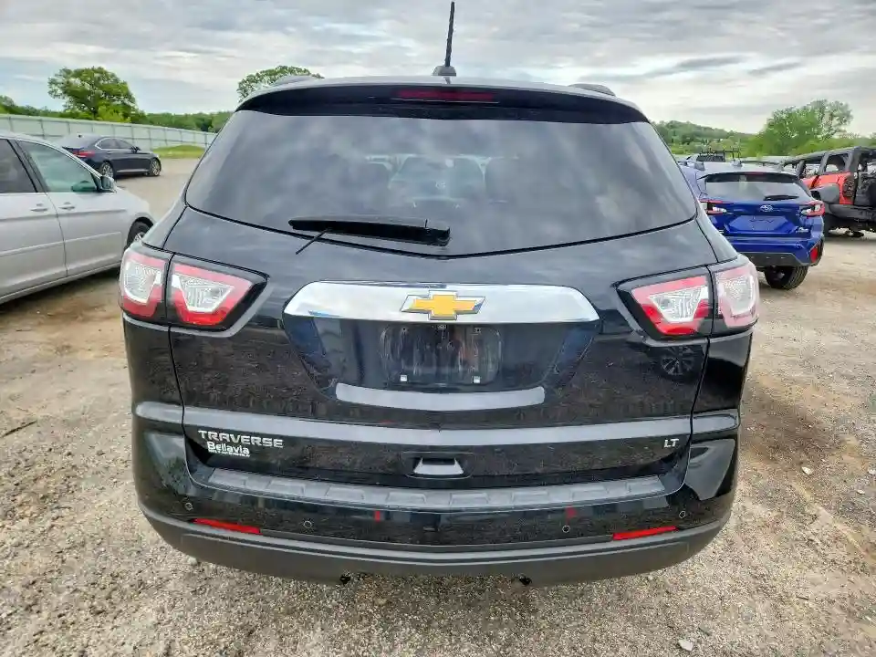 1GNKRGKD6HJ328401 2017 CHEVROLET TRAVERSE-5