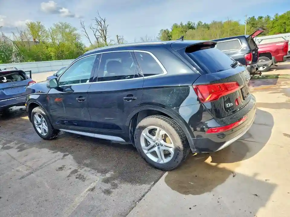 WA1BNAFY0J2055349 2018 AUDI Q5-1