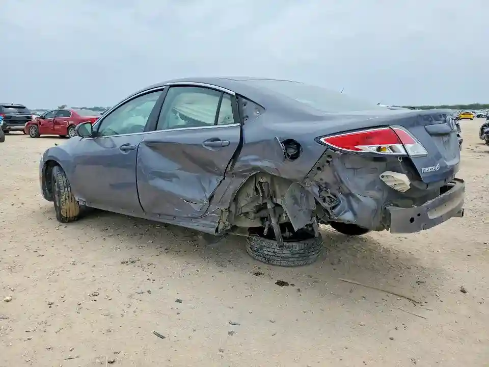 1YVHZ8BH3A5M18724 2010 MAZDA 6-1