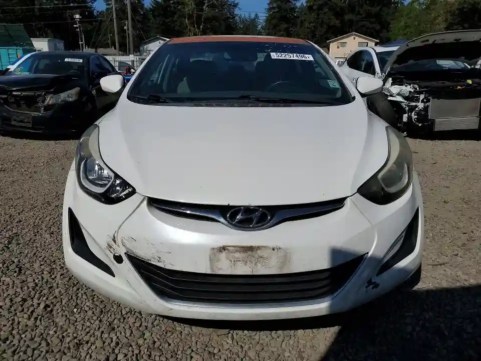 5NPDH4AE0GH776427 2016 HYUNDAI ELANTRA-4