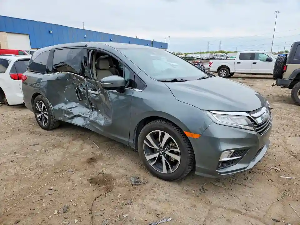 5FNRL6H94JB091877 2018 HONDA ODYSSEY-3