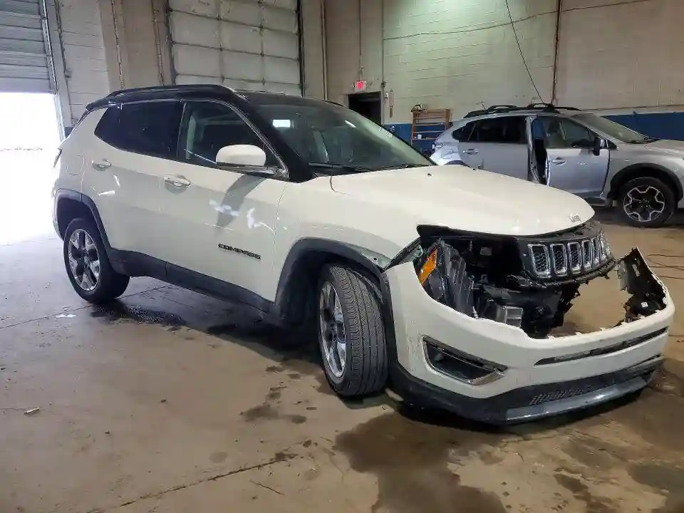 3C4NJDCB8LT119820 2020 JEEP COMPASS-3