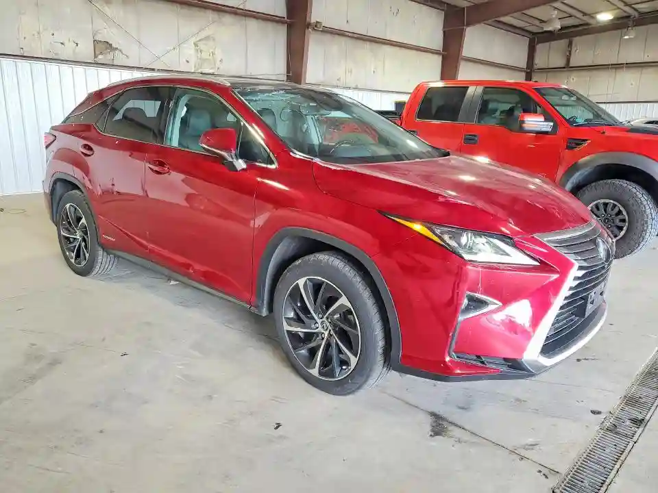 2T2BGMCAXJC021117 2018 LEXUS RX450-3