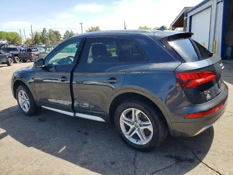 WA1ANAFYXJ2001004 2018 AUDI Q5-1