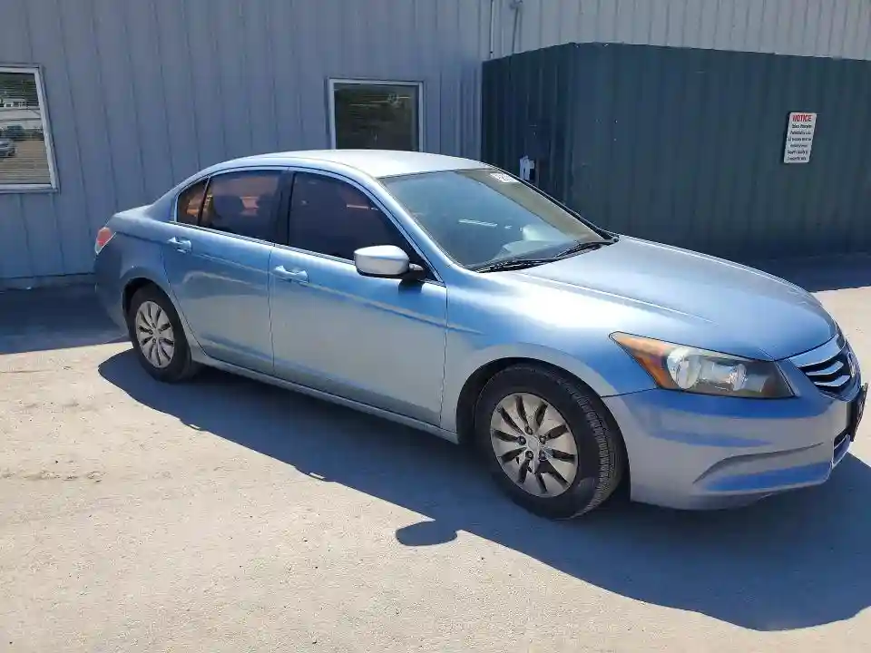 1HGCP2F30CA107832 2012 HONDA ACCORD-3