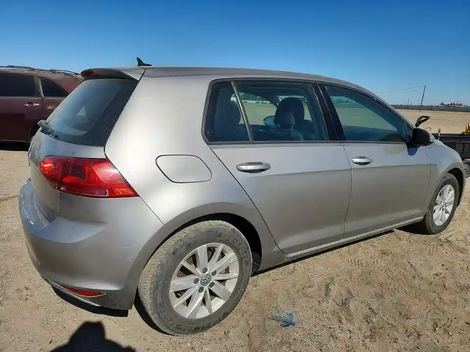 3VW217AU1FM022818 2015 VOLKSWAGEN GOLF-2