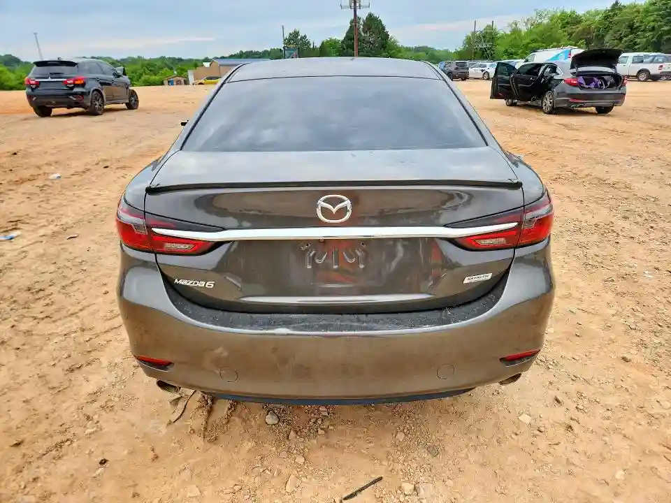 JM1GL1VM0J1308689 2018 MAZDA 6-5