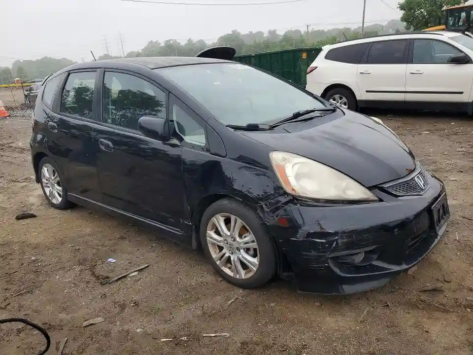 JHMGE8H56BS006681 2011 HONDA FIT-3