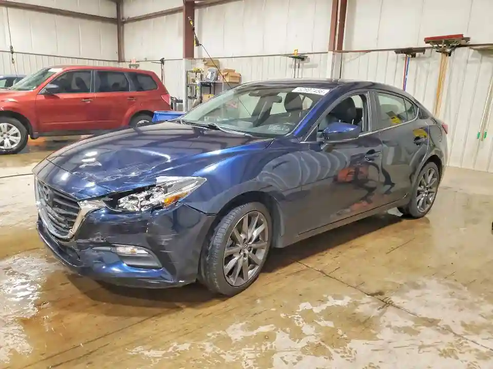 3MZBN1V36JM228602 2018 MAZDA 3-0