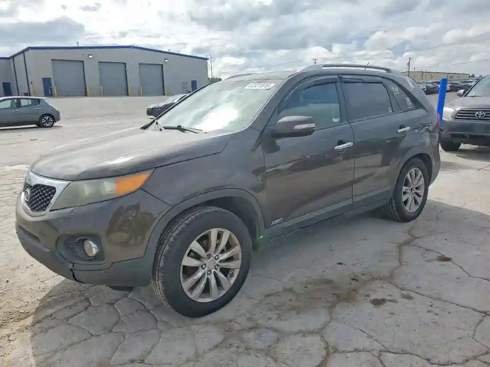 5XYKUDA18BG134621 2011 KIA SORENTO-0