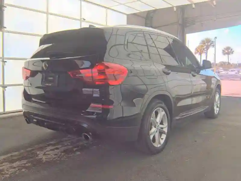 5UXTR7C55KLA48373 2019 BMW X3-3