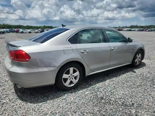 1VWBT7A32EC057871 2014 VOLKSWAGEN PASSAT-2