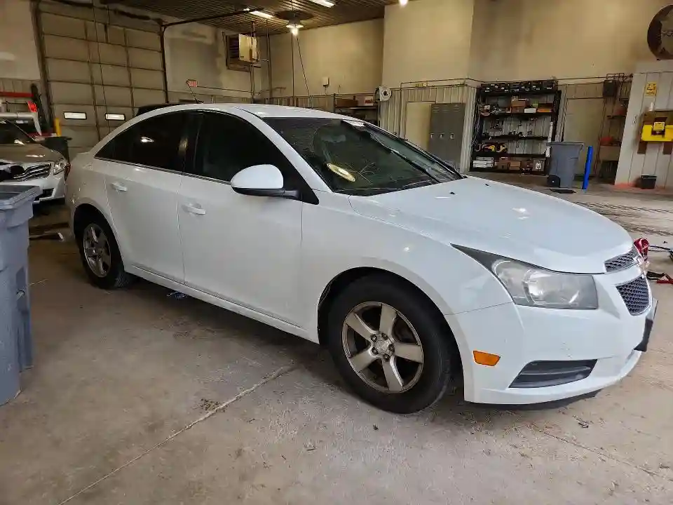 1G1PC5SB5E7358901 2014 CHEVROLET CRUZE-3