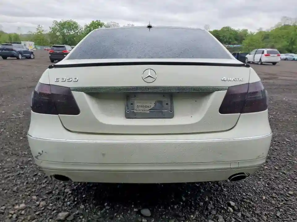 WDDHF8HB1BA425431 2011 MERCEDES-BENZ E-CLASS-5