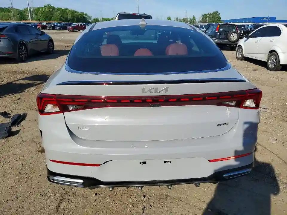 5XXG64J28PG172158 2023 KIA K5-5