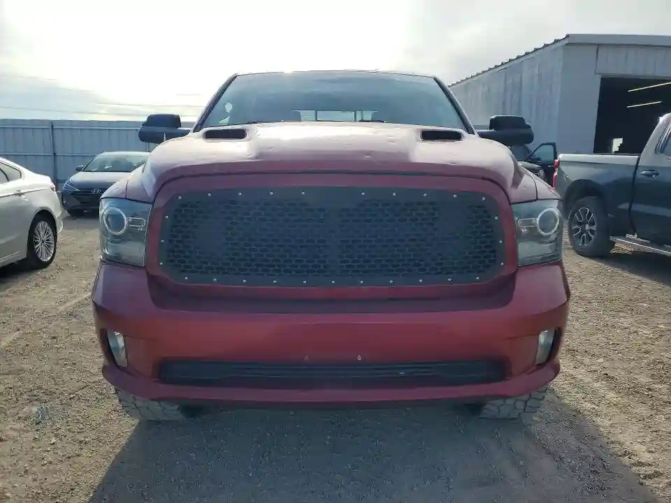 1C6RR7UT0ES104257 2014 RAM 1500-4